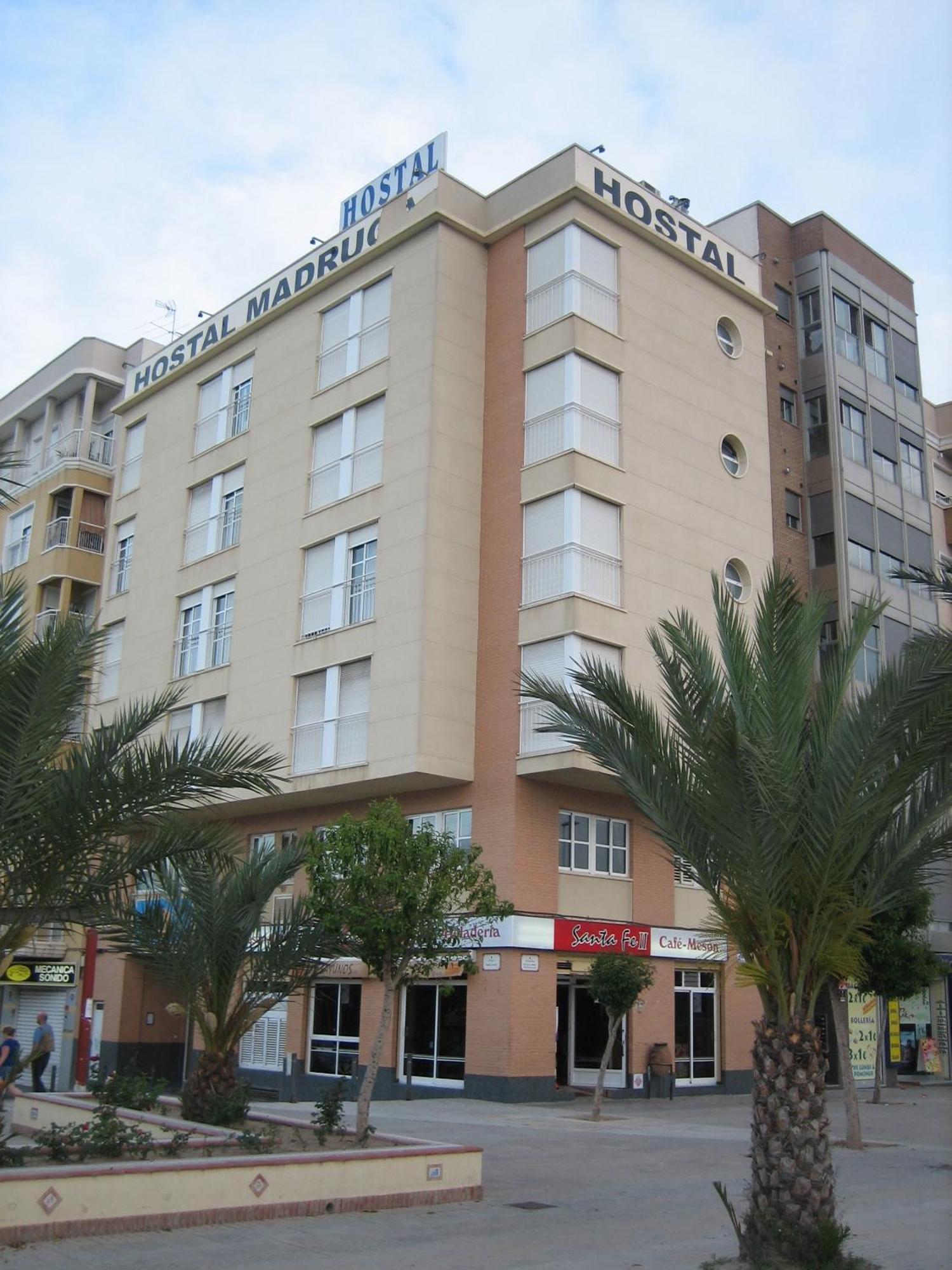 אלצ'ה Hostal Madruga מראה חיצוני תמונה
